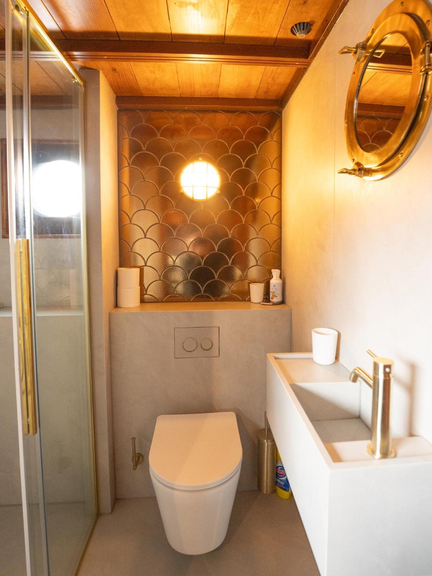 Houseboat-Amsterdam-Classic Εξωτερικό φωτογραφία